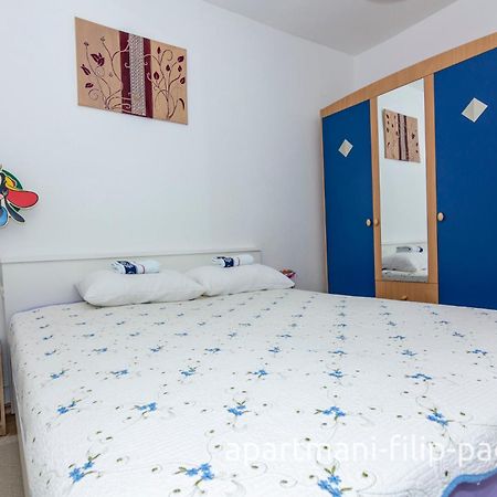Apartmani Filip Pag Town Zewnętrze zdjęcie