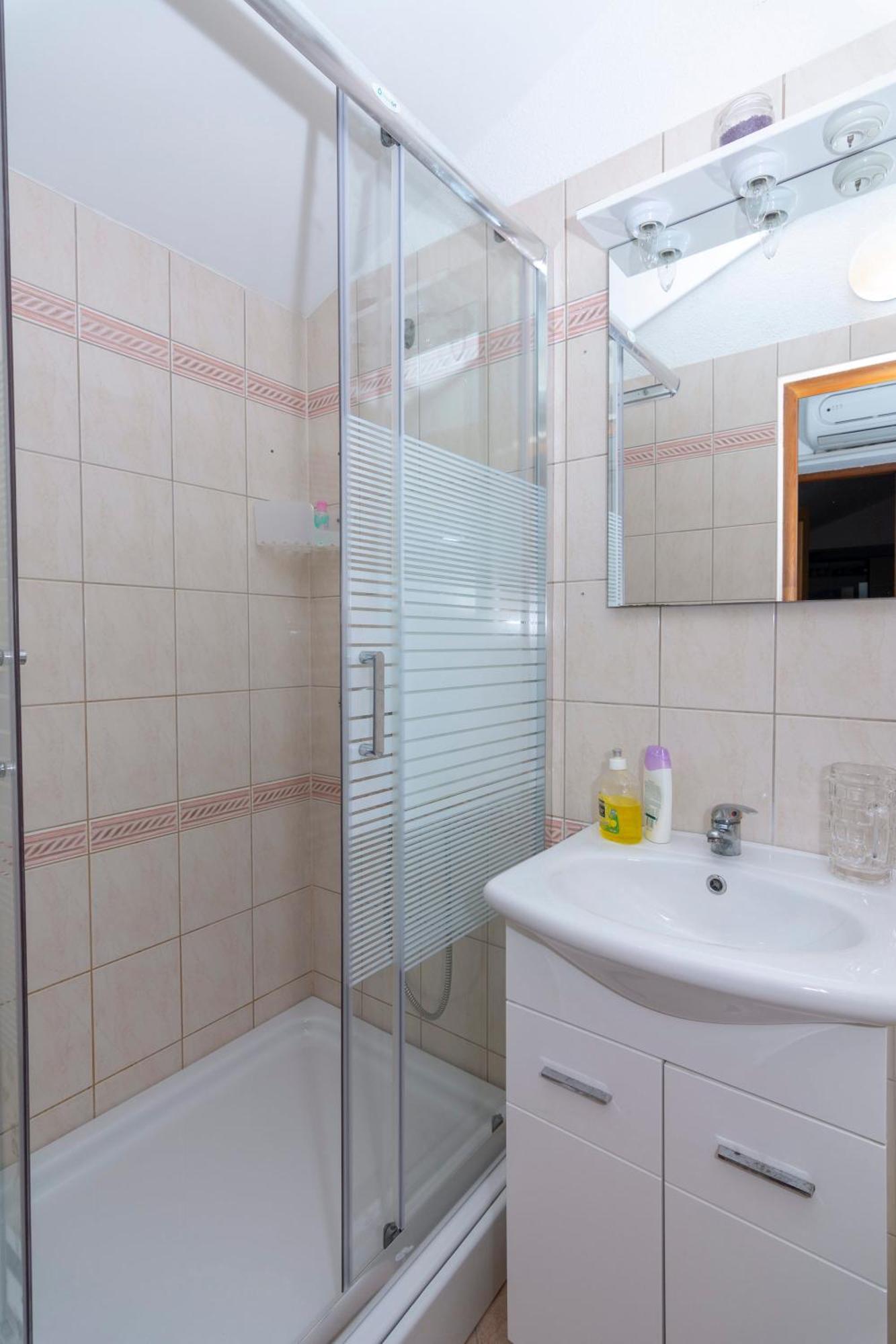 Apartmani Filip Pag Town Zewnętrze zdjęcie